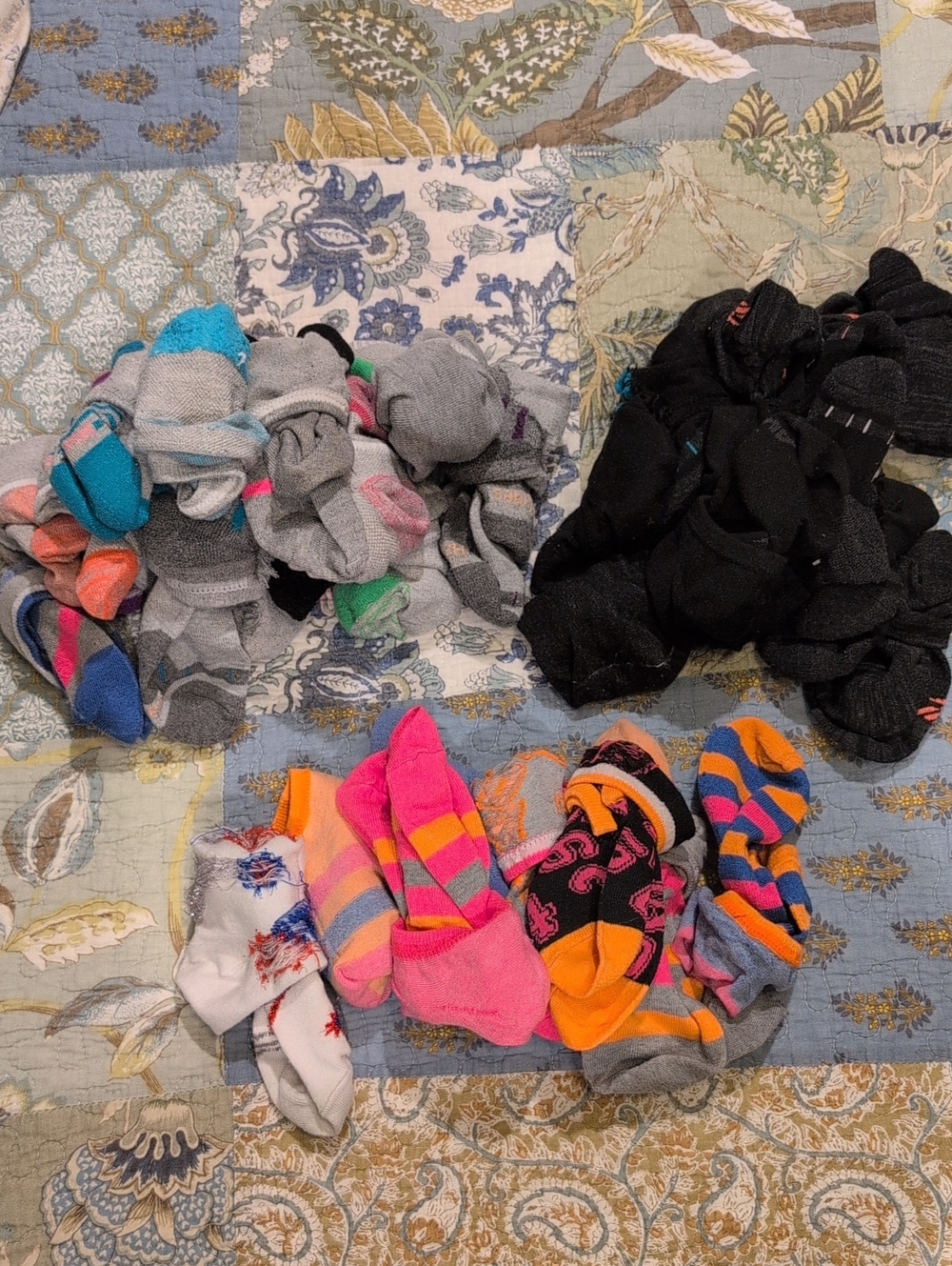 36 Women’s Colorful Mixed  Ankle & No Show Socks